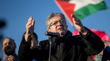 Mélenchon appelle à mettre les drapeaux palestiniens partout à partir du 8 octobre