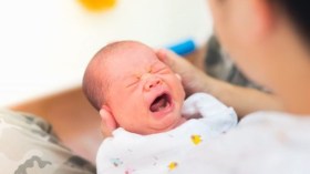 تعرّفي على متلازمة الطفل المهتز وخطورتها