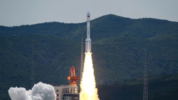 صواريخ spaceX.. تجويع الضعفاء.. وحكمة الصين!