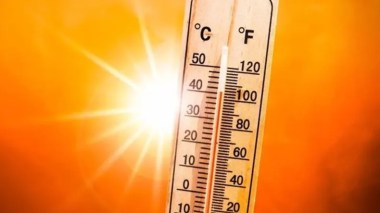 Météo: une vague de chaleur frappe 10 wilayas