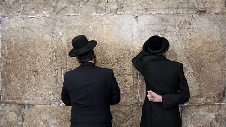 تهوّد العالم