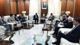 أمين عام وزارة الطاقة يستقبل وفدا عن البنك الدولي