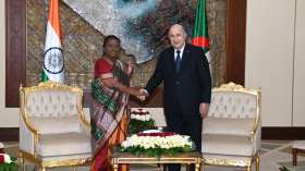 الرئيس تبون يخص رئيسة الهند باستقبال رسمي