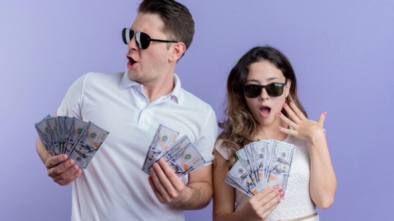 هل النكاح يجلب الرزق؟.. تزوج لتصبح غنيا