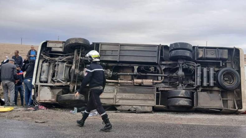 حصيلة نهائية.. 27 جريحا أغلبهم نساء في انقلاب حافلة بميلة