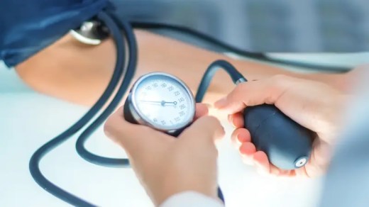 نصف المصابين بارتفاع ضغط الدم في الجزائر يجهلون مرضهم