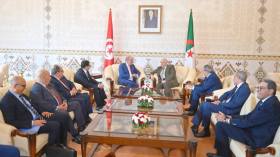 وزير الخارجية التونسي في زيارة عمل إلى الجزائر