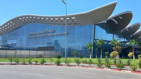 بيان من مطار الجزائر حول استلام منحة السفر 750 يورو