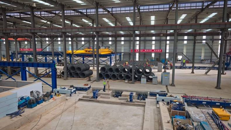 تندوف: دخول مصنع لإنتاج العوارض الإسمنتية للسكك الحديدية حيز الخدمة