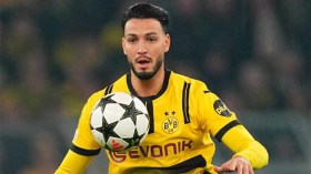 بن سبعيني ثالث المدافعين الأفضل تقييما في بوروسيا دورتموند