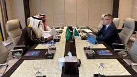 مباحثات جزائرية سعودية لتعزيز الاستثمار