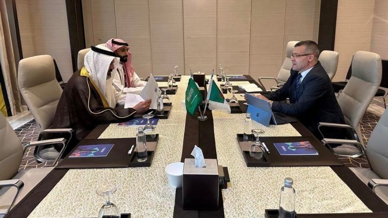 مباحثات جزائرية سعودية لتعزيز الاستثمار