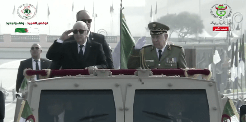 70e anniversaire de la Révolution: Coup d’envoi du défilé militaire