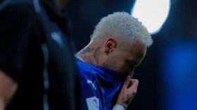 لعنة الإصابة تلاحق نيمار (فيديو)