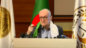 وفاة المحامي جيل دوفير ناصر القضية الفلسطينية.. وحماس تنعاه