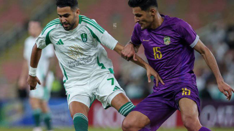 محرز يعلّق بعد التألق أمام الشرطة العراقي