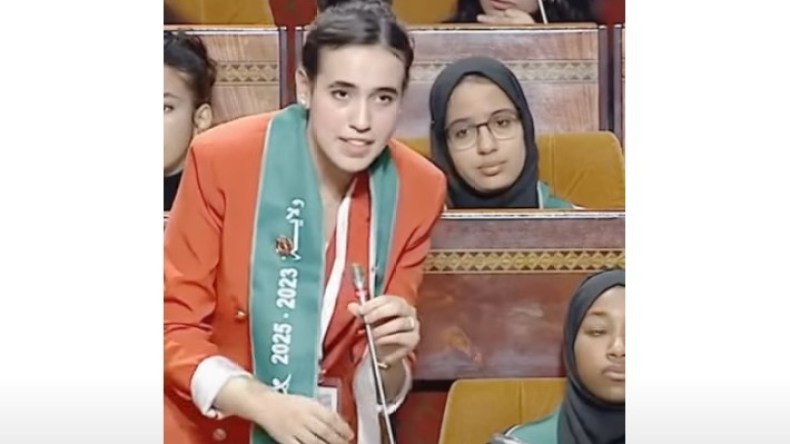 بالفيديو.. هكذا أحرجت طفلة وزير مغربي بسؤال حول الذكاء الاصطناعي!