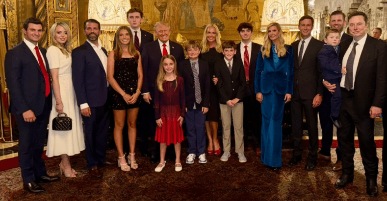 Après la victoire de Trump, beaucoup ont remarqué une anomalie sur cette photo de famille