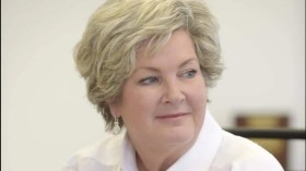 المرأة الجليدية تحظى بأول تعيين في إدارة ترامب.. من تكون مستشارة الرئيس المفضلة؟