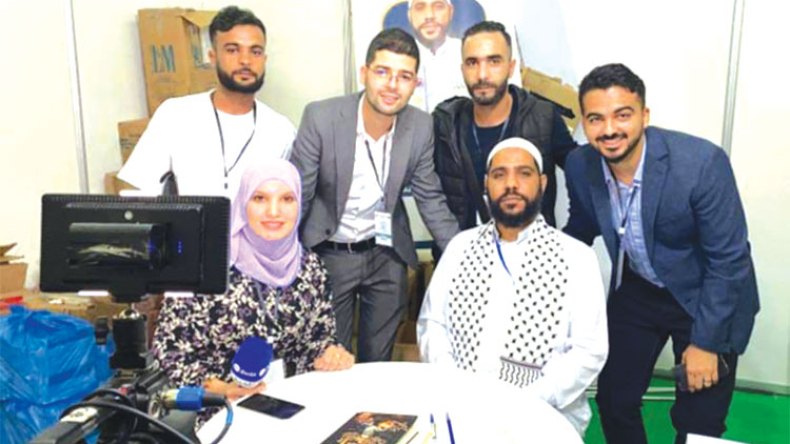 دعاة وأدباء عرب يصنعون الحدث في معرض الكتاب