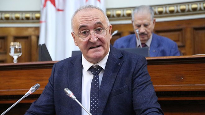 ديْن الجزائر العمومي منخفض عن الدول العربية والمتوسطية