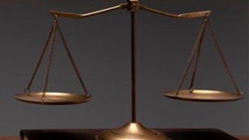 العدل أقوى جيش