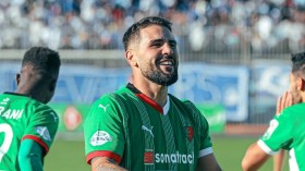 بِالفيديو: ديلور يُعيد المولودية إلى الصّدارة