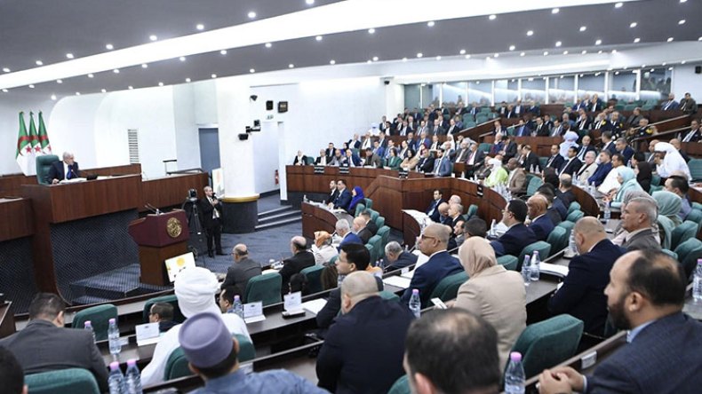 الوزراء الجدد في مواجهة النواب للإقناع بمشاريع عملهم