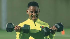 مسلم أناتوف يتنفّس