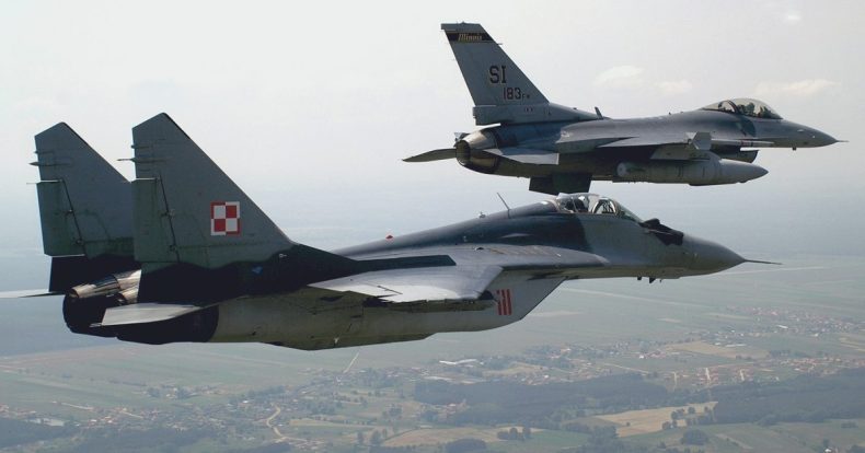 La Pologne fait décoller ses “avions de chasse” après une attaque massive russe en Ukraine