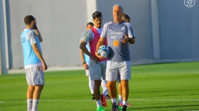 لمّا يتنكّر رابح سعدان في زيّ فلاديمير بيتكوفيتش!