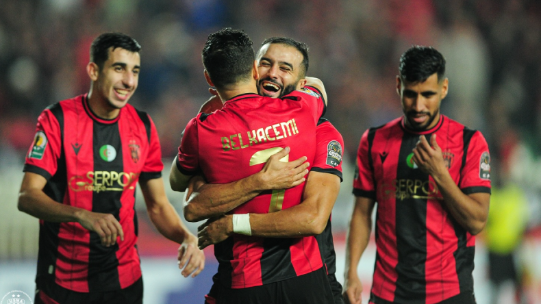 بداية مثالية لاتحاد العاصمة وشباب قسنطينة في دور مجموعات كأس “الكاف”