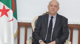 بن مبارك: “الأفلان” ليس سجلا تجاريًّا للمتسلّقين والدخلاء