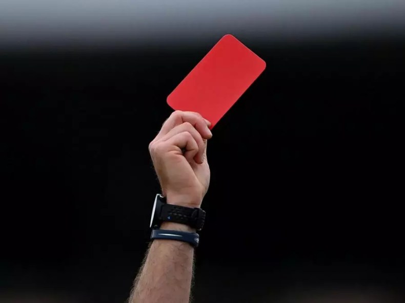 Ligue 1 Mobilis: Quatre matchs à huis clos, dont deux avec sursis, pour le MCA et le CRB