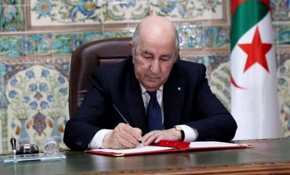 Le Président de la République signe deux décrets présidentiels portant mesures de grâce pour plus de 4000 détenus