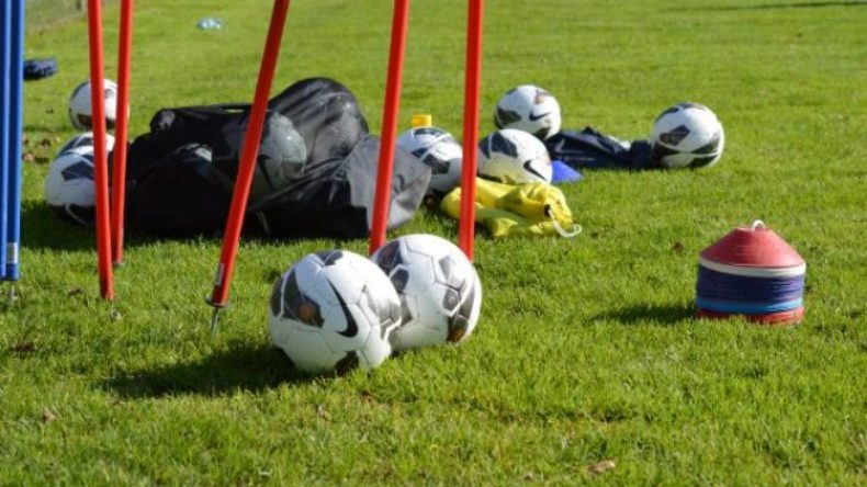 هل “ميّعت” الفيفا وظيفة المدرب؟