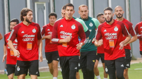 لاعبو “الخضر” يلتحقون تباعا تحسبا لمبارتي غينيا الاستوائية وليبيريا