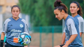 بالصور.. المنتخب الجزائري للسيدات يواصل تحضيراته بالبليدة