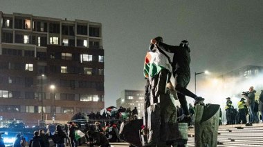 Moroccans Defend Palestine in the Netherlands: Mohammed VI Supplies Fuel to Zionist Ships