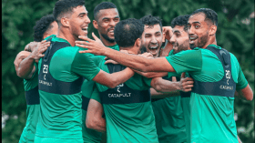 بالصور.. “المولودية” تخوض أول حصة تدريبية بلوبومباتشي