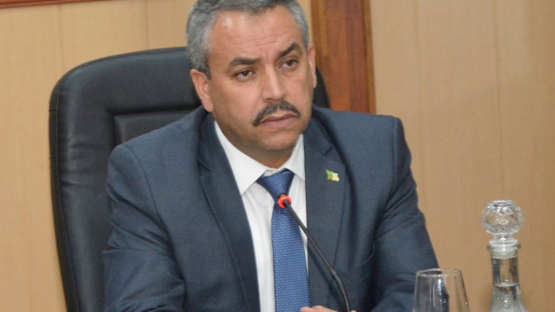 لقاء تعارف وحوار بين وزير التربية الجديد والنقابات