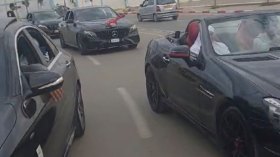 محسن يكرّم نزلاء دار المسنين بمأدبة غداء في وهران