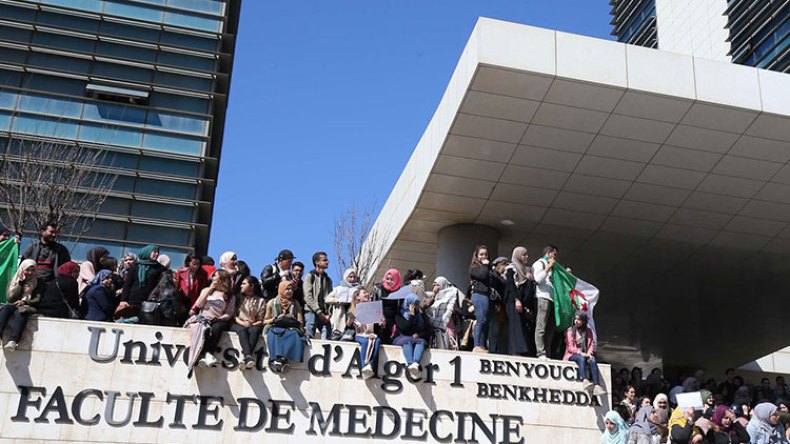 الانفراج في احتجاج الطب