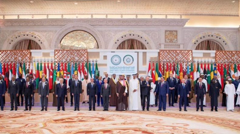 هل ينقذ حل الدولتين العرب؟