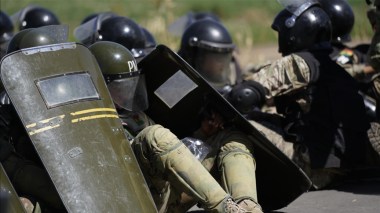 Bolivie: Trois casernes attaquées par un groupe armé, plusieurs militaires pris en otage