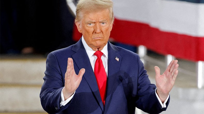 هل ترامب هو غورباشتوف الولايات المتحدة؟