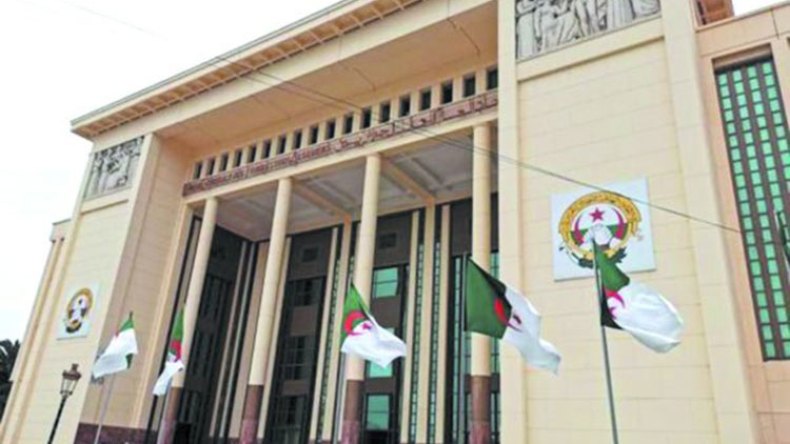 السماع لمناوئي تاقجوت أمام لجنة الانضباط الخميس المقبل