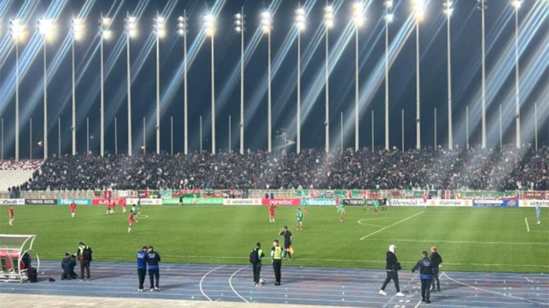 أمّهاتُ الجزائر خط أحمر 