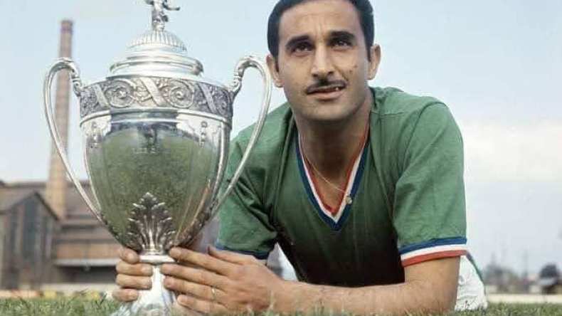 الرئيس تبون يعزي في وفاة الأسطورة رشيد مخلوفي