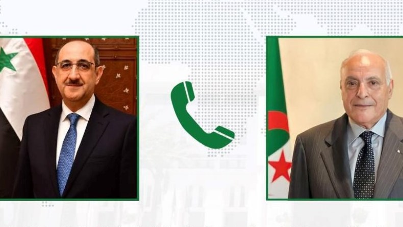 عطاف يتباحث مع نظيره السوري المستجدات في الشرق الأوسط